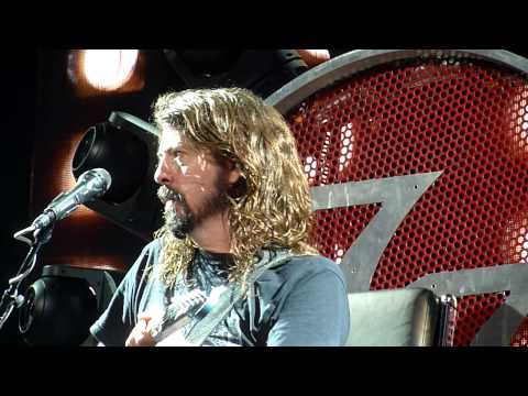 Foo Fighters "Ain't Talkin' 'Bout Love" Saint Paul,Mn 8/22/15 HD