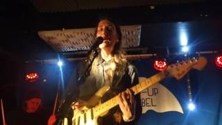 She Keeps Bees - Breezy - Le Pop Up du Label - 03 12 2016