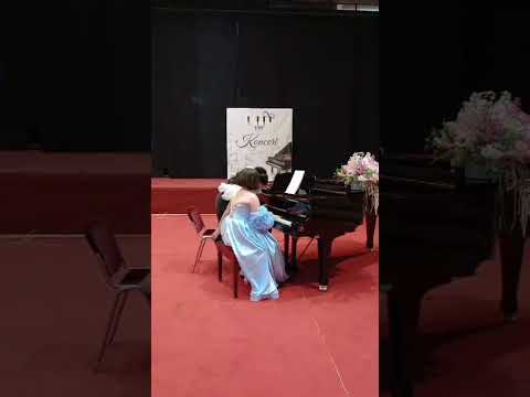 Infinity Piano Studioo ( Koncerti Autizmi flet )