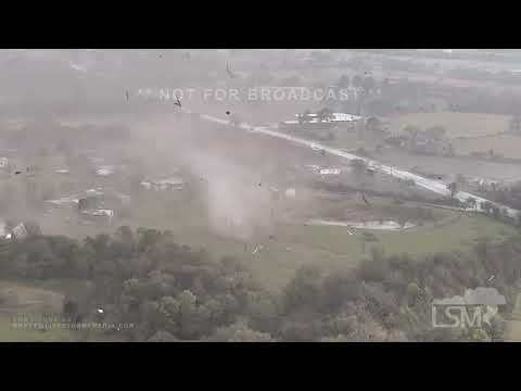 03-21-2022 Elgin, TX - Tornado doing damage and causing injuries