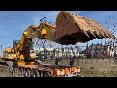 Loading The Old Liebherr 974 Excavator On Goldhofer Trailer - Fasoulas Heavy Transports
