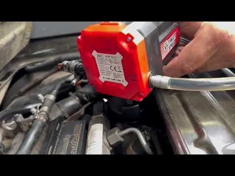 falsch getankt 🙉 so wird es am einfachsten entleert... über die Kraftstoff Zuleitung stressfrei!!!!