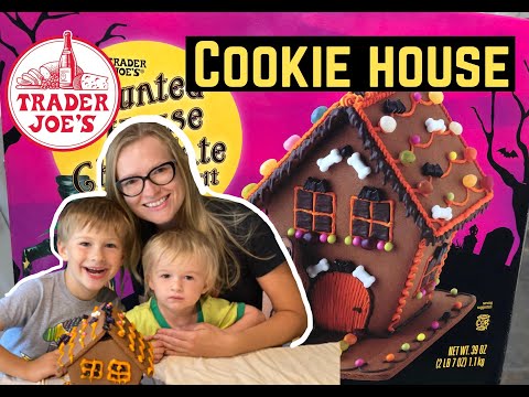 Building Trader Joe’s Haunted House Chocolate Cookie Kit