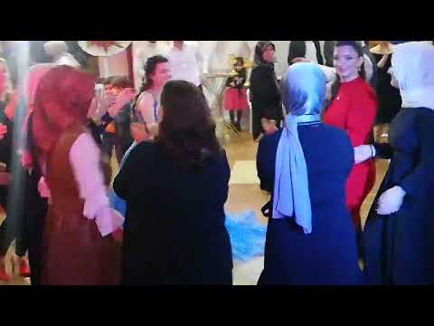 çiftetelli İspartanın Yalvaç İLÇESİ MÜZİSYEN ÖZLEM ÖKTEN Ramazan& Büşra Baysal çiftinin nişanı