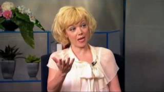 Emily Bergl interview video