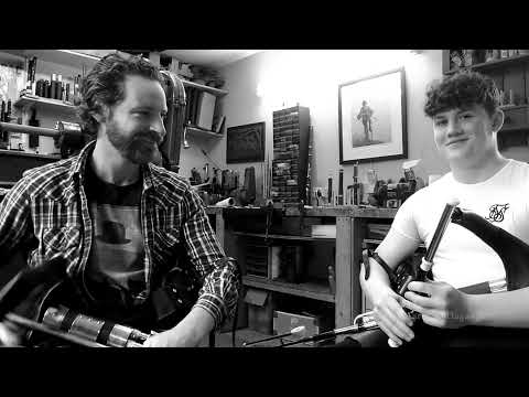 Uilleann pipes duet - O'Sullivans march