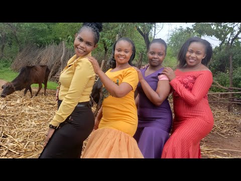 KATUNGWA PERFORMING NDUKOLOOTE ATHEU MA NGAI AT KWAKIWU