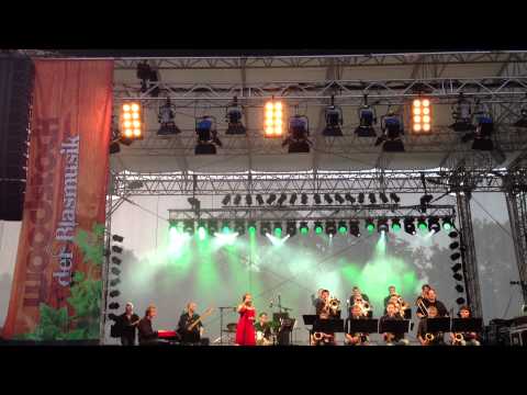 Lungau Big Band feat. Farina Miss (voc) and Robert Bachner (trb)