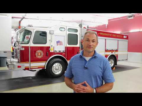 Walk Around of Wyandotte Fire Department's eMAX Pumper - SO145231