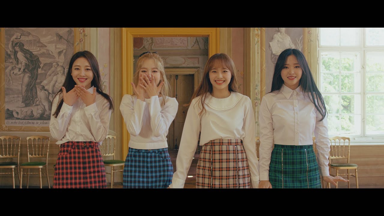 LOONA, yyxy  ft. Grimes — love4eva