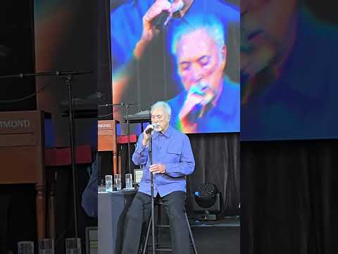 The "Tiger" at the Waterfront Bremen on 28th of July 2025 - The Windmills Of Your Mind 🎙🤗🍀🎤🎸