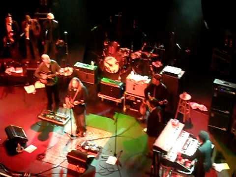 Lettuce feat. Nigel Hall - Born Under A Bad Sign