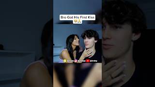 Download lagu I Got My FIRST KISS 😍😈 #clips #rizz #twitch #funnyshorts #shorts mp3 Download lagu I Got My FIRST KISS 😍😈 #clips #rizz #twitch #funnyshorts #shorts mp3