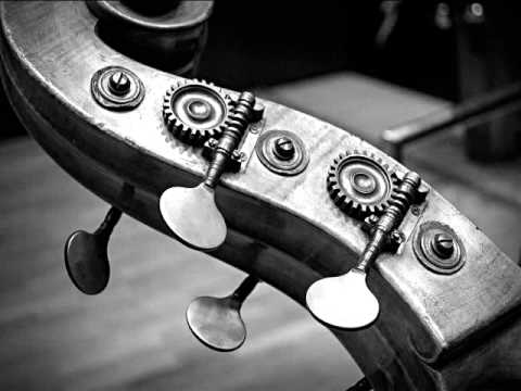 Ernst Mahle - Concertino para contrabaixo