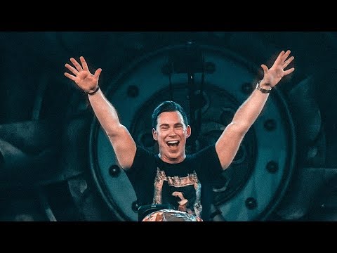 Hardwell feat. JGUAR - Being Alive (Live Video)