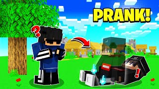 I Pranked My Friend as a Ghost in Minecraft!