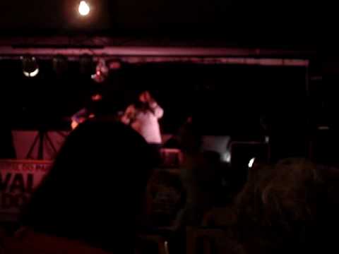 download lagu mp3 mp4 Ipanema Shakira, download lagu Ipanema Shakira gratis, unduh video klip Ipanema Shakira