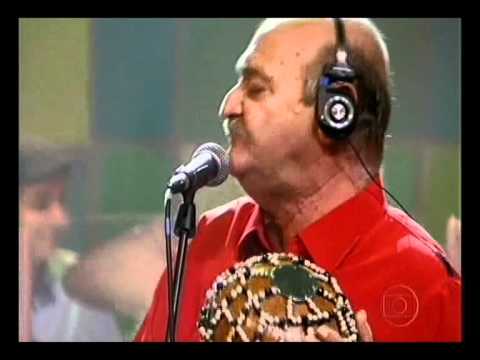 Som Brasil  Adoniran Barbosa Demônios da Garoa samba Italiano.wmv