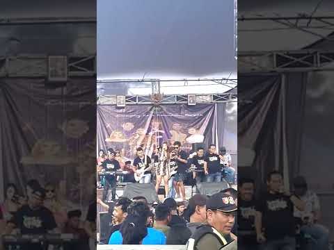 Indah Permata - Berlayar Tak Bertepian (ONE PRO - Oslo Oslo) (Live Komunitas Pemuda Kebondalem)