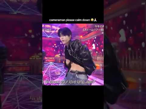 [TXT] the zoom in for soobin’s abs 😭