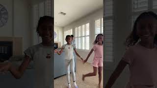 Download lagu NOT THEM BOTH TRYING TO DO IT! 🤦🏽‍♂️ mp3