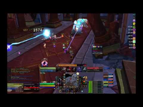 EquinoXx vs. Curator (The Geek Crusade)