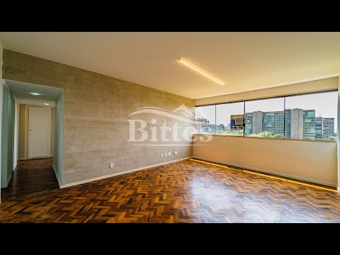 SQS 102 bloco C, Excelente apartamento com 120m², andar alto, vazado e Voltado para a área verde.