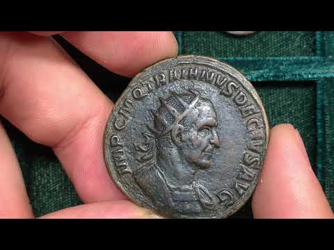 Ancient Roman bronze double sestertius coin of emperor Trajan Decius.