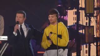 Louis Tomlinson being cute after performing Miss You at the X Factor Final 2017 in London HQ 2/12/17