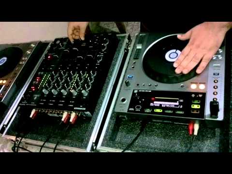 DJ Tiago Mello CDJ 850 Scratch.mp4