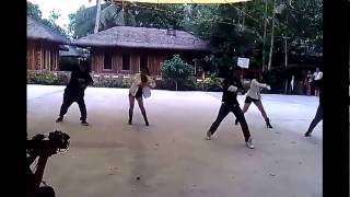 FORWARD MOTiON on the DANCE FLOOR :]