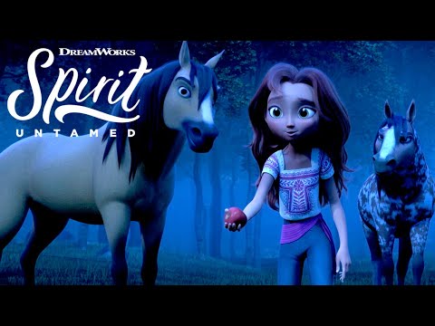 Spirit Untamed (Clip 'Lucky Meets Spirit's Herd')