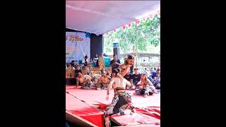 Download lagu 😂 RASSEL & BOBBY Y2k KEJEBLOS Pas Lagi Pentas Warok GWSM! 😭😱 mp3 Download lagu 😂 RASSEL & BOBBY Y2k KEJEBLOS Pas Lagi Pentas Warok GWSM! 😭😱 mp3