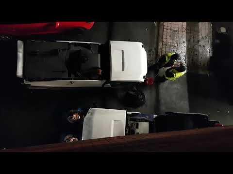 2017.02. 27 10pm Veolia depot. Machine alarm beeps and cleaning.