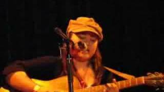 Mia Palencia - Pretentious Date Song