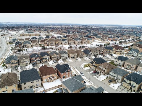 12 Impulse Circle Brampton