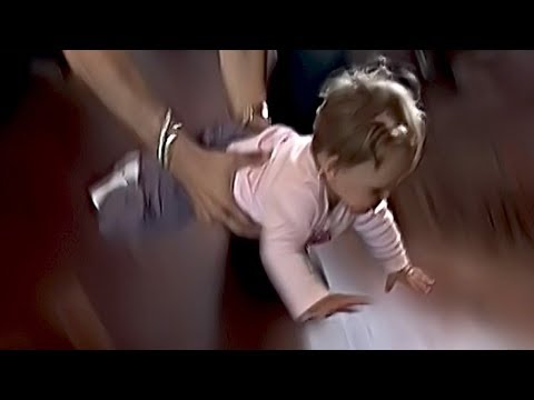 Baby - Parachute reflex / reaction, at 3 weeks & 10 months