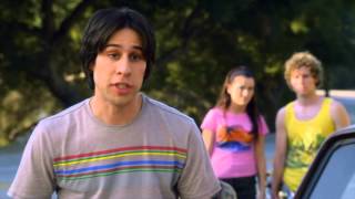 Actor Eddie Navarro in FOX's Raising Hope video