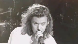 Harry Styles | 22 years old