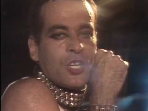 Ney Matogrosso - Pro Dia Nascer Feliz ( Video Clip Exibido No Fantastico )