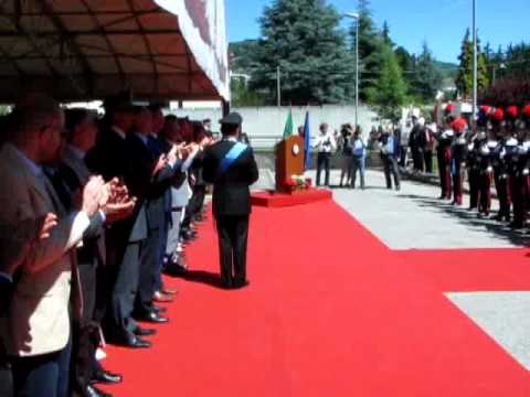 Il caloroso appaluso al colonnello De Marco