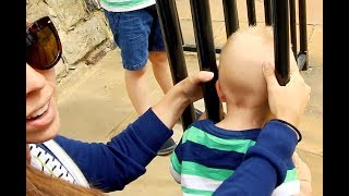 His Head Got Stuck at Windsor Castle