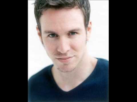 Stephen lynch - I think your a nazi ( Little tiny moustache )