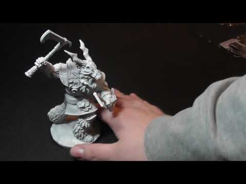 unboxing D&D frost giant. huge miniature just £15!!!!