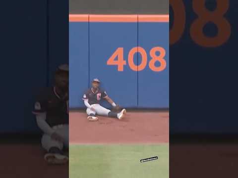 JUAN SOTO BREAKS UP NO-HITTER with 9th Inning BOMB 💣🔥#mlb #homerun #highlights #mets #soto #soto