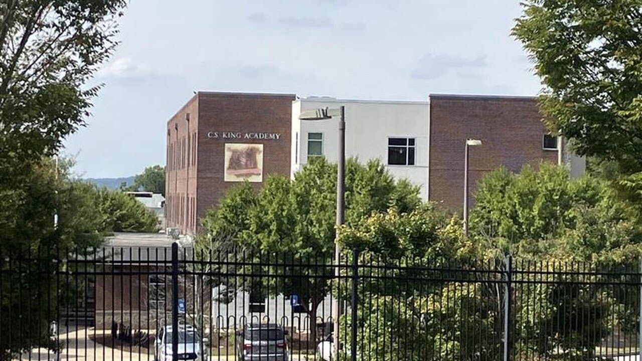 Bomb threat cleared after Atlanta school evacuated