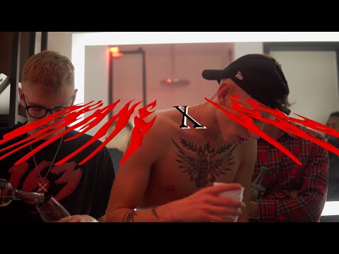 Okane x Lee - Contact List