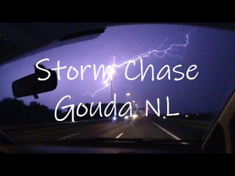 VR180 Storm Chase Gouda NL Insta360 evo