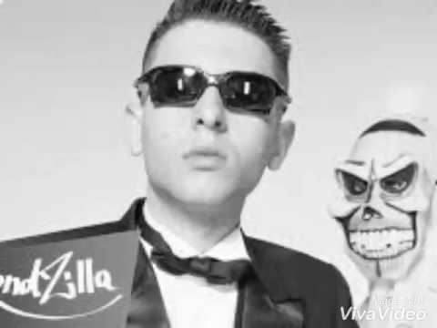 MC Hollywood -bebendo fumando música viciante