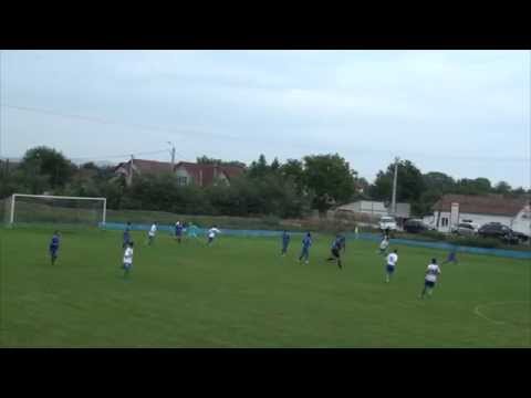 ABSPORT.RO: FUNNY, intrare dura la coechipier si replica geniala la pianu